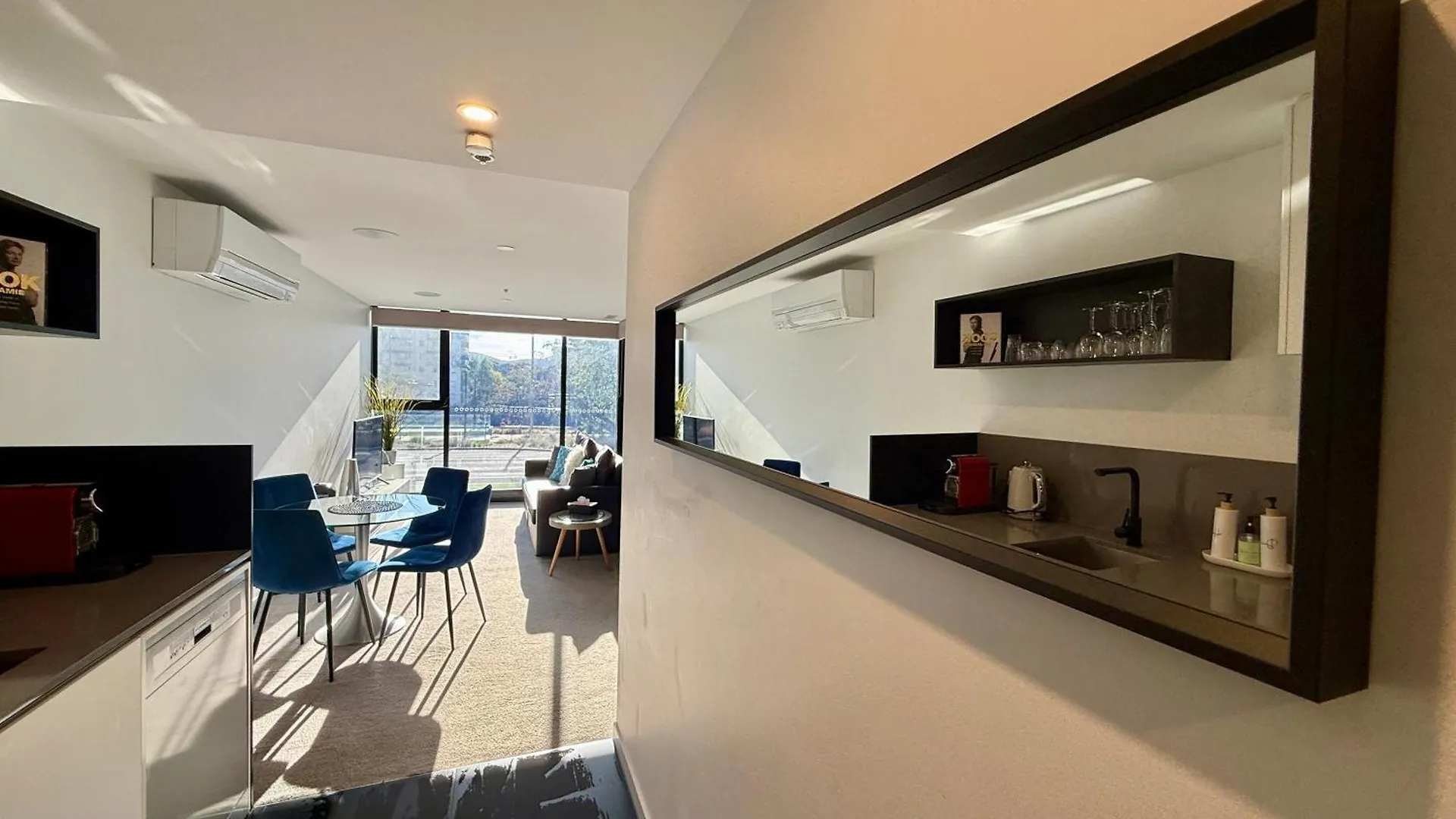 Midnight Luxe 1Br 1Bath Apartment 104 In The Heart Of Braddon Pool Sauna Secure Parking Wine Wifi Canberra Australia